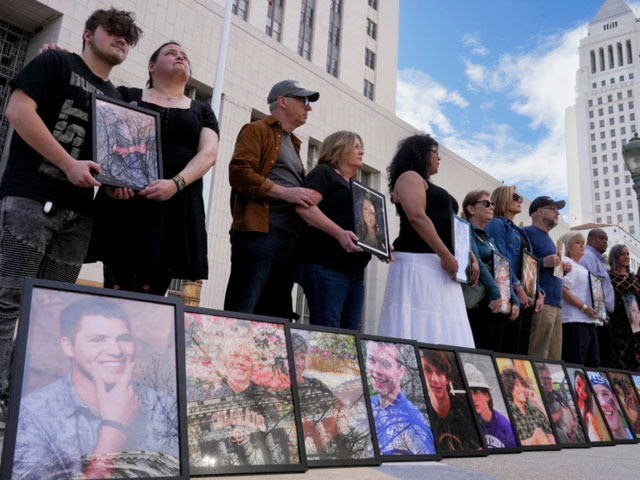 سوشل میڈیا پر بچوں کو ذہنی مریض بنانے کا الزام : امریکا میں تاریخی مقدمے کی سماعت