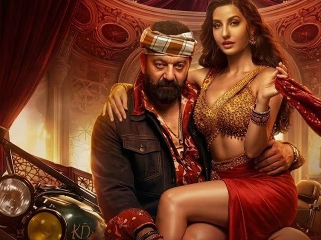 نورا فتیحی نے بےباک گانے سرکےچنر پر فلمسازوں کو ذمہ دار قرار دے دیا