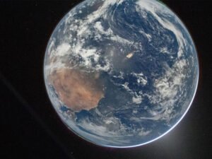 خلا سے زمین کا حسین منظر: ناسا نے نئی تصاویر جاری کردیں