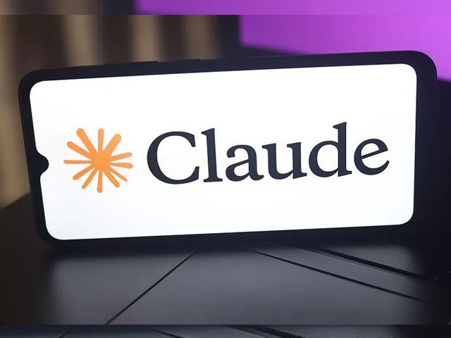 کلاؤڈ کا سورس کوڈ لیک: اے آئی کی دنیا میں تہلکہ