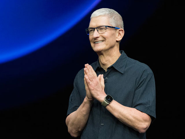 ایپل میں بڑی تبدیلی! 15 سال بعد ٹم کُک سی ای او کے عہدے سے مستعفی