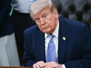ٹرمپ کی مقبولیت آسمان سے زمین پر : 60 فیصد امریکی ایران جنگ کے مخالف