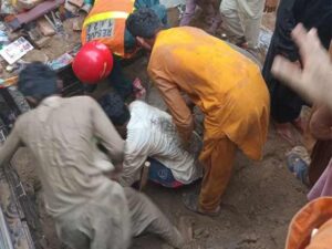 لاہور میں قیامت صغریٰ، ٹیوشن سینٹر کی چھت گرنے سے 14 بچے جاں بحق