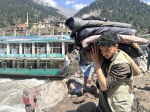افغانستان میں تباہ کن سیلاب سے 23 افراد ہلاک، 100 سے زائد لاپتا