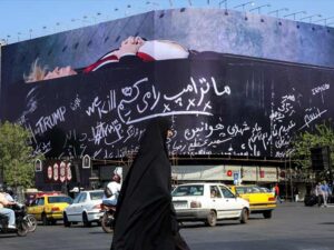 امریکی حملوں پر ایران کے بھرپور جواب: مشرقِ وسطیٰ میں کشیدگی عروج پر