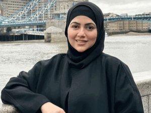 اپنی آخرت کی تیاری خود کریں: ثنا خان کا سوشل میڈیا پر فکر انگیز بیان