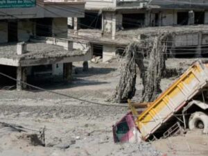 نیپال اور تبت میں تباہ کن سیلاب سے ہلاکتیں 550 سے بڑھ گئیں: سیکڑوں لاپتا