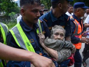 نیپال اور تبت میں تباہ کن سیلاب، ہلاکتیں 362 تک پہنچ گئیں
