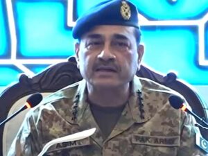 فتنۃ الخوارج اور فتنۃ الہندوستان غیر ملکی سرپرستی میں کام کرنے والے پراکسیز ہیں: فیلڈ مارشل عاصم منیر