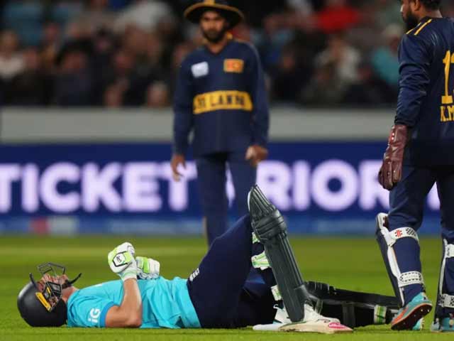 پاکستان کے خلاف سیریز سے پہلے انگلینڈ کو بڑا دھچکا، جوز بٹلر انجری کے باعث باہر