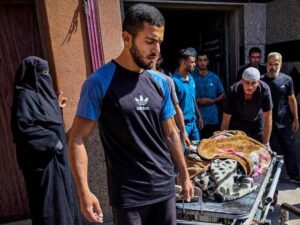 غزہ میں حملے سے 5 فلسطینی شہید: حماس کے اہم رکن کو نشانہ بنانے کا اسرائیلی دعویٰ