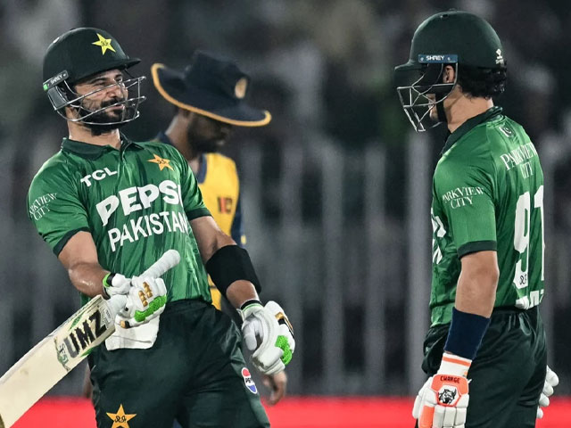 پہلا ٹی20: پاکستان نےسری لنکا کو ہرادیا،سیریزمیں 1-0 کی برتری